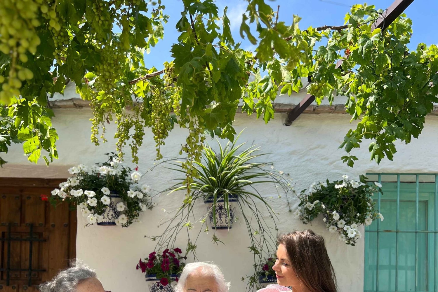 Malaga:Tapas Cooking Class with Local Grandmother/Abuela