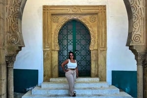 Malaga: Tetouan, UNESCO Site & Ceuta privat tur til Marokko