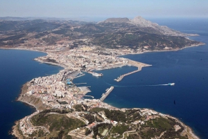Malaga: Tetouan, UNESCO Site & Ceuta privat resa till Marocko