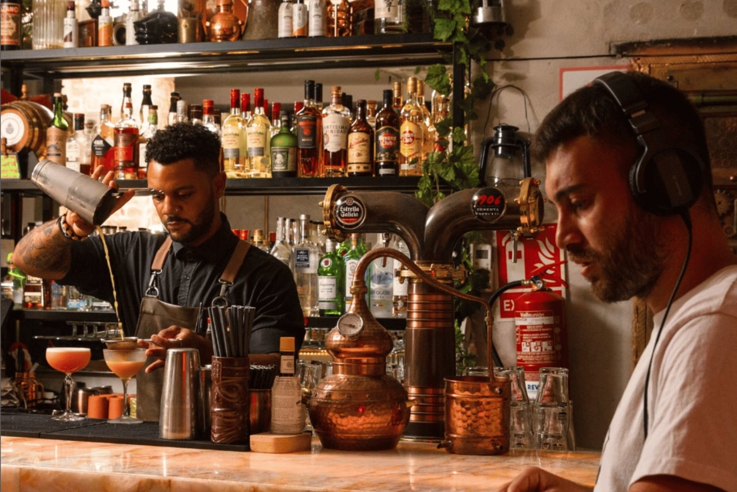 Málaga: Top - Cocktail guided tour