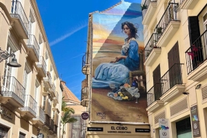 Málaga: Walking Tour of Secret Corners & Local Life