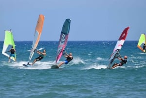 Malaga: Windsurfkurse in Playa del Palo