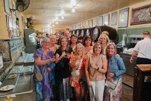 Málaga: Wine & Tapas Tour