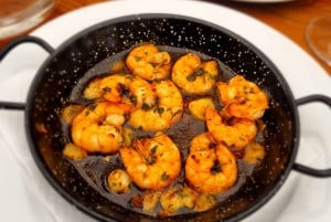 Málaga: Wine & Tapas Tour