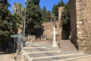 Malaga's historic center: Self-guided tour created by a local Official Guide