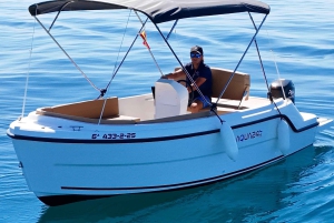 Marbella: Alugue um barco sem precisar de licença