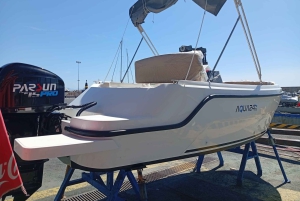 Marbella: Alugue um barco sem precisar de licença