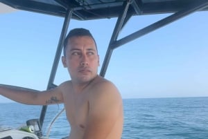 Marbella: Private Boat Rental with Skipper and Banana 2-8hrs