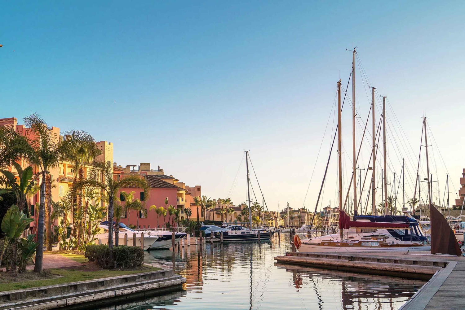 Sotogrande: boottocht met dolfijnen kijken met drankje