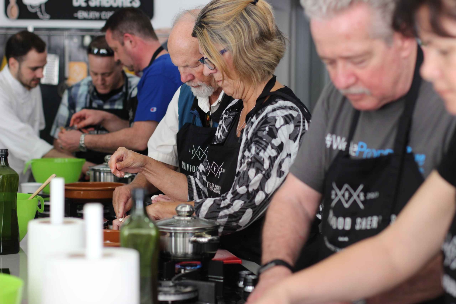 Workshop i tapasmatlagning och marknadsbesök