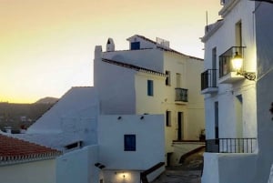 Torremolinos/Benalmadena: Nerja Höhlentour mit Frigiliana