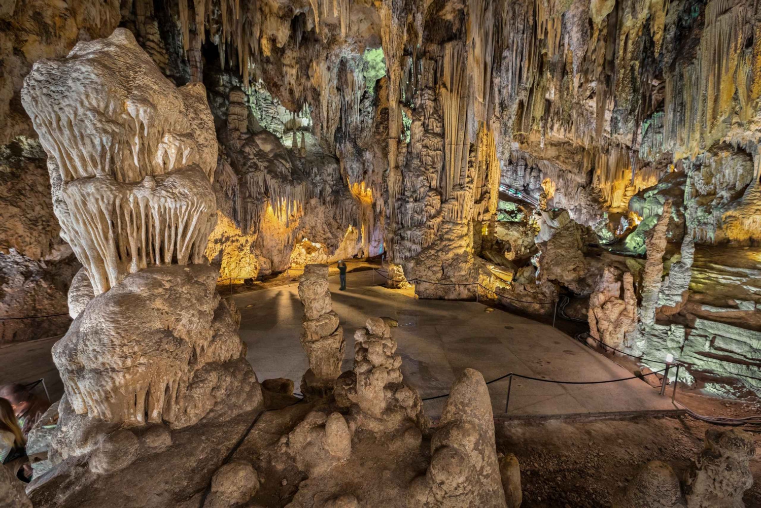 Tour to Nerja's Caves, Nerja city and Frigiliana