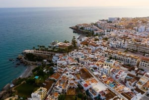 Tur til Nerjas huler, Nerja by og Frigiliana