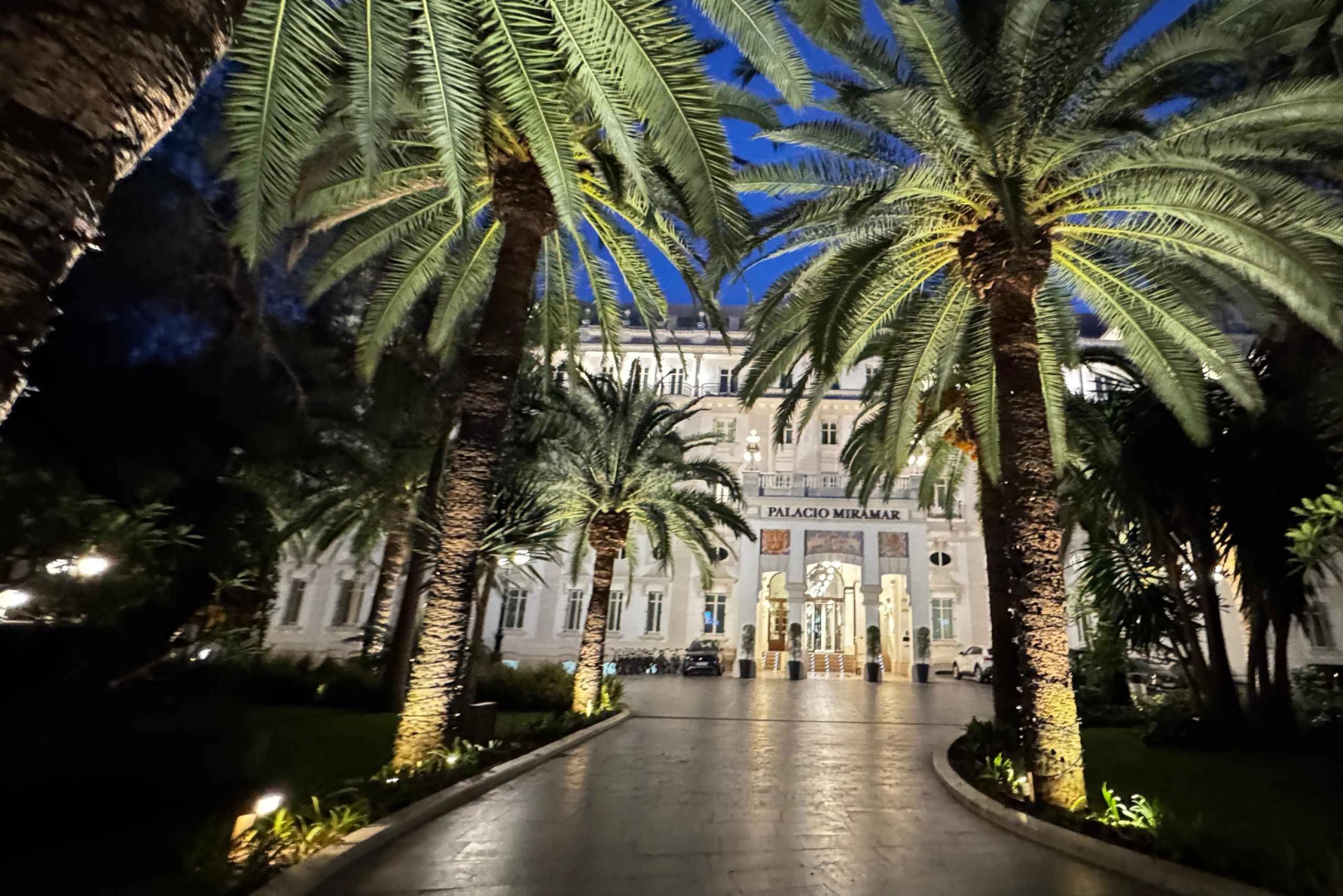 Urban fototur i byen med professionel fotograf