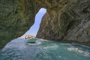 Alcudia: Boat trip Blue Cave & Formentor