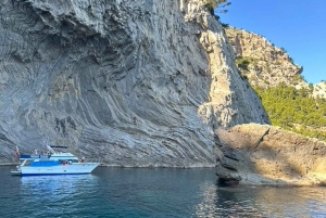Alcudia: gita in barca con cibo, bevande e snorkeling