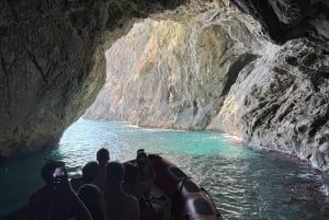 Alcudia: tour panoramico, grotte marine e snorkeling in motoscafo