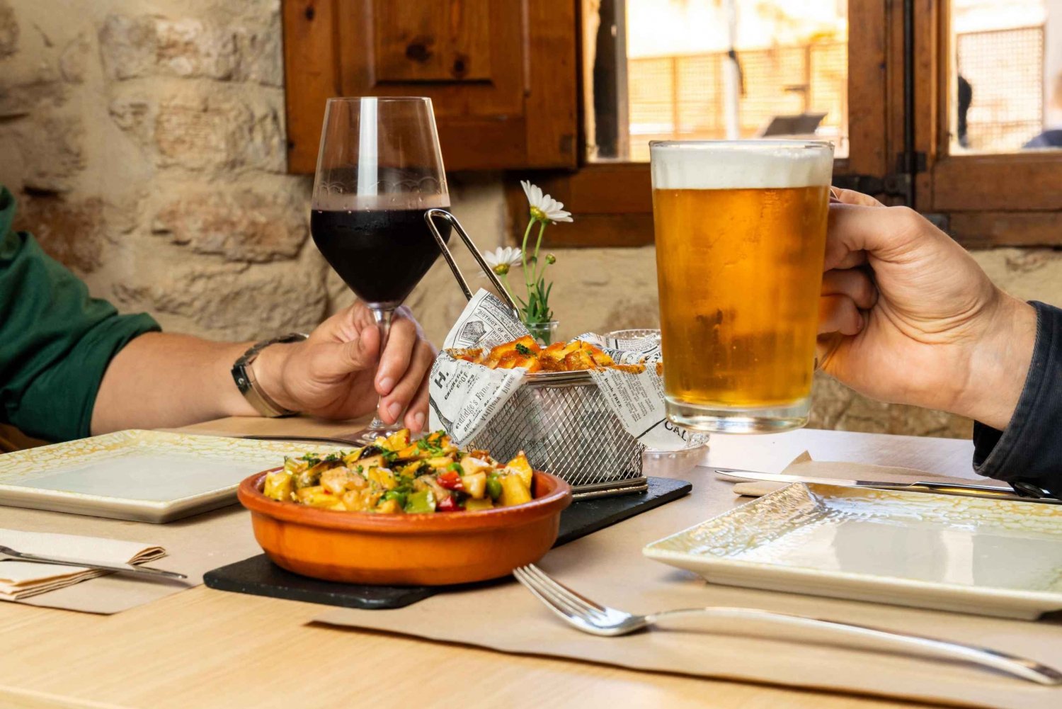 Alcudia: Gourmet-tapas og vinsmagning på egen hånd