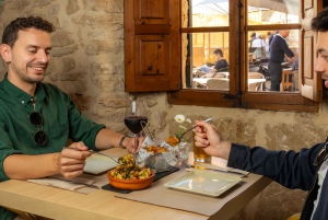Alcudia: Gourmet Tapas und Weinverkostung Selbstgeführte Tour