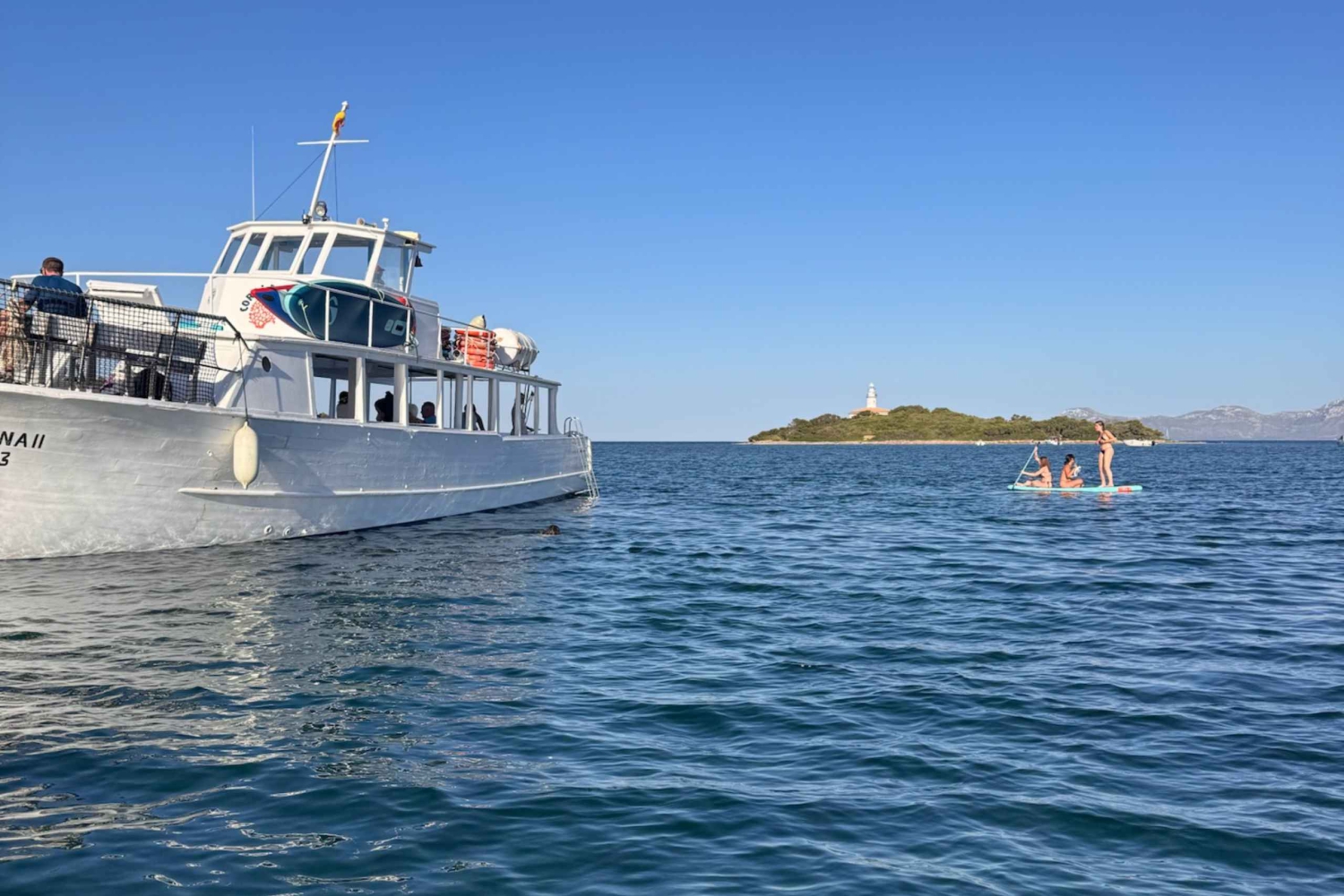 Alcudia Mallorca: Boat Trip with Food, Snorkeling, and SUP