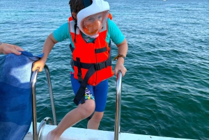 Alcudia Mallorca: Boat Trip with Food, Snorkeling, and SUP