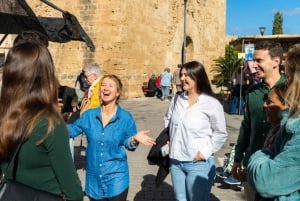 Casco Antiguo de Alcudia: Visita al Mercado y Taller de Tapas con Vino