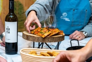 Gamla stan i Alcudia: Marknadsrunda och tapasworkshop med vin