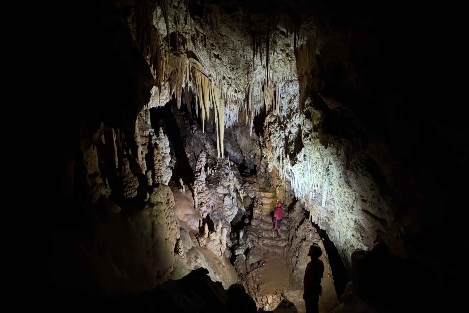 Alcúdia: gruta pirata, explora as suas salas e labirintos