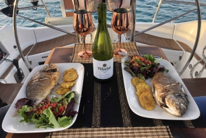 Alcudia: Romantic Sailing Trip with Diner for 2
