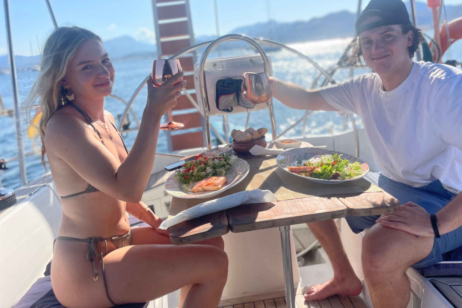 Alcudia: Utflykt med segelbåt och vin & tapas