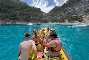 Alcudia: Speedboat-tur på norra Mallorca och upphämtning på hotellet