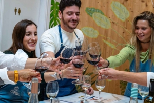Alcudia: Wine Tasting Experience with Mallorcan Delights