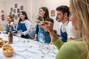 Alcudia: Wine Tasting Experience with Mallorcan Delights