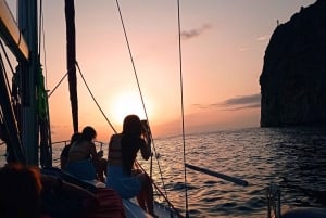 ANDRATX: ONE DAY TOUR ON A PRIVATE SAILBOAT