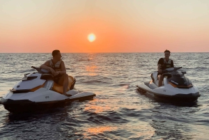 Cala d'Or | Excursión en moto acuática al atardecer 1h15 por la costa sureste.