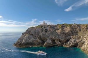 Cala Ratjada: Boottocht met drankjes en diner