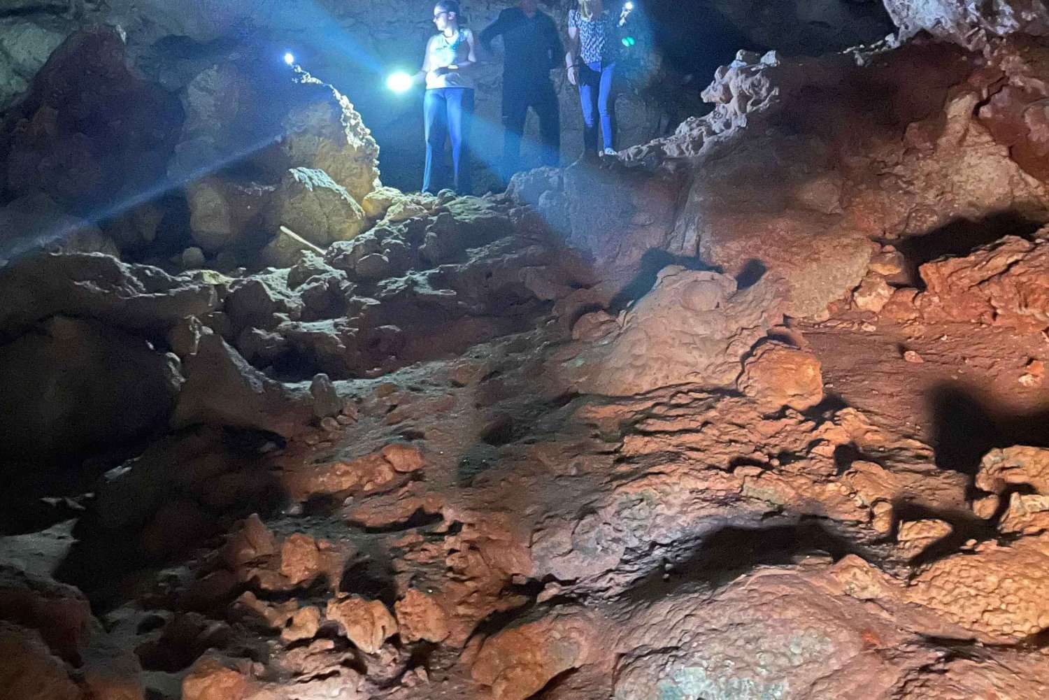 Cala Romántica/Cala Varquez: Caves Trekking Tour