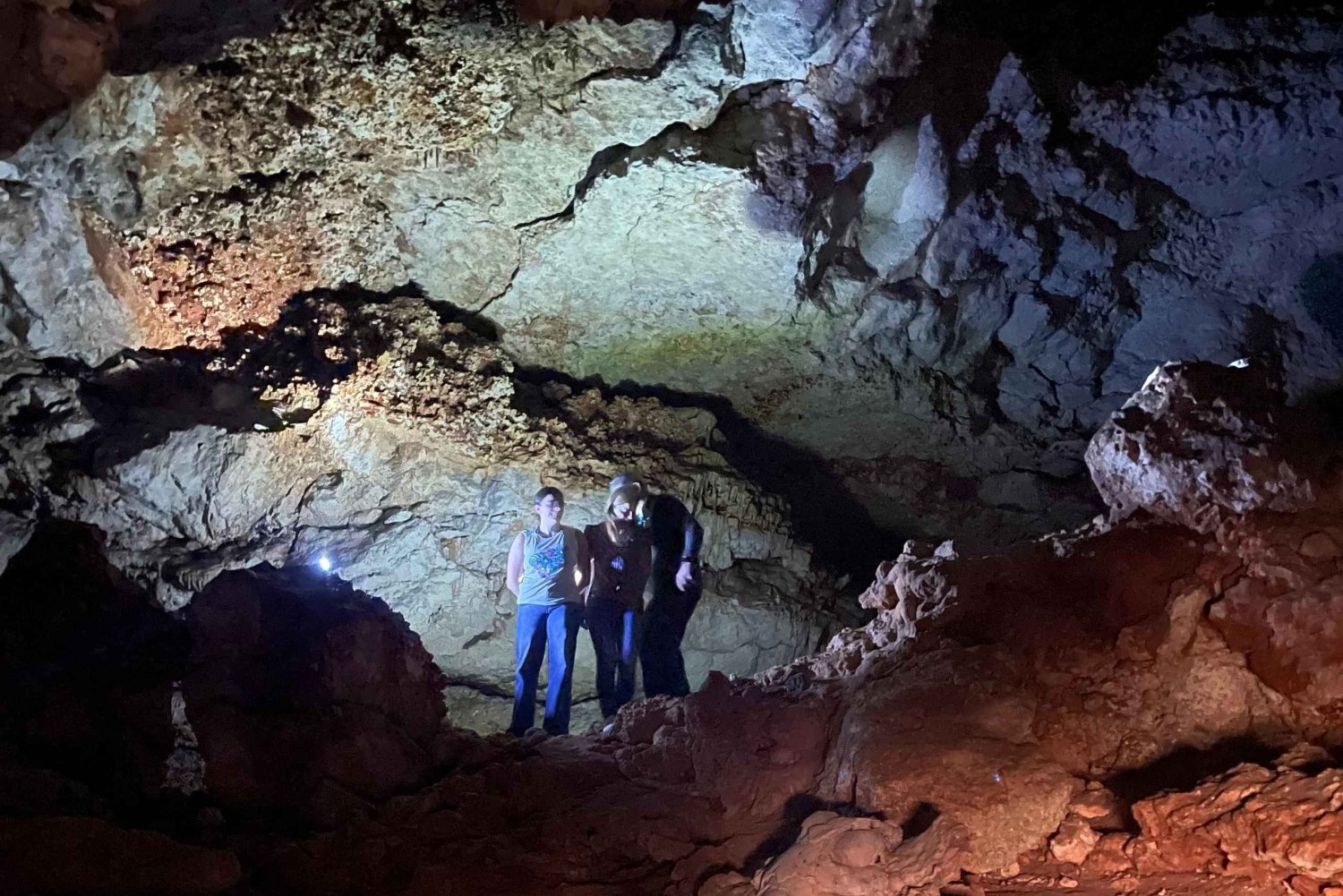 Cala Romántica/Cala Varquez: Caves Trekking Tour