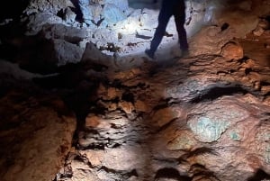 Cala Romántica/Cala Varquez: Caves Trekking Tour