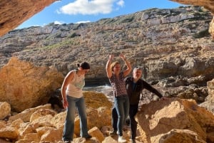 Cala Romántica/Cala Varquez: Caves Trekking Tour