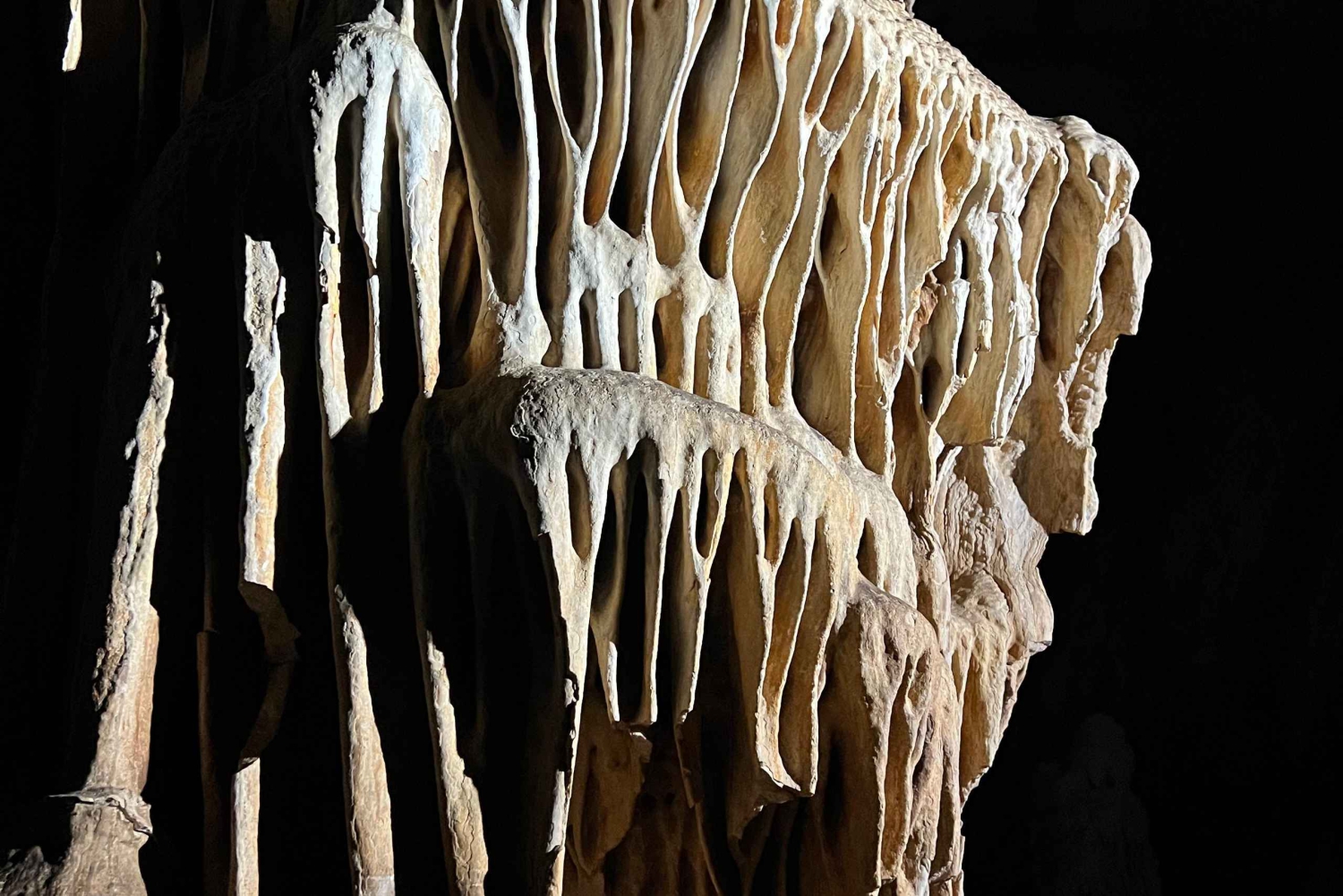 Cala Romàntica : aventure dans la grotte marine de Cave Es Coloms