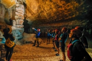 Cala Varques: Guidet kajak- og snorkelekspedition til havets grotter