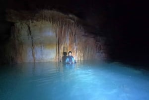 Cala Varques & Pirates sea caves: Guided Sea Kayak Tour