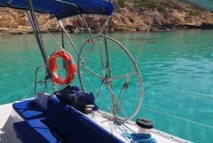 Can Pastilla: passeio de veleiro com mergulho, tapas e bebidas