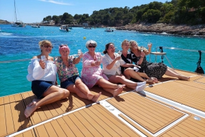 CATAMARAN ECO EXPERIENCE in Palma Bay