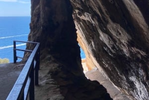 Arta Caves & Sundowner Cocktail: ticket & Tour - Love Lock & View