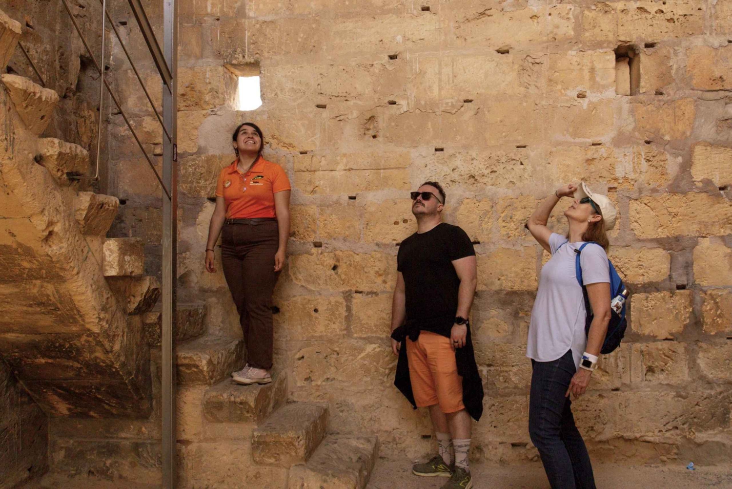 Upptäck Alcudias dolda pärlor: vandringstur i gamla stan