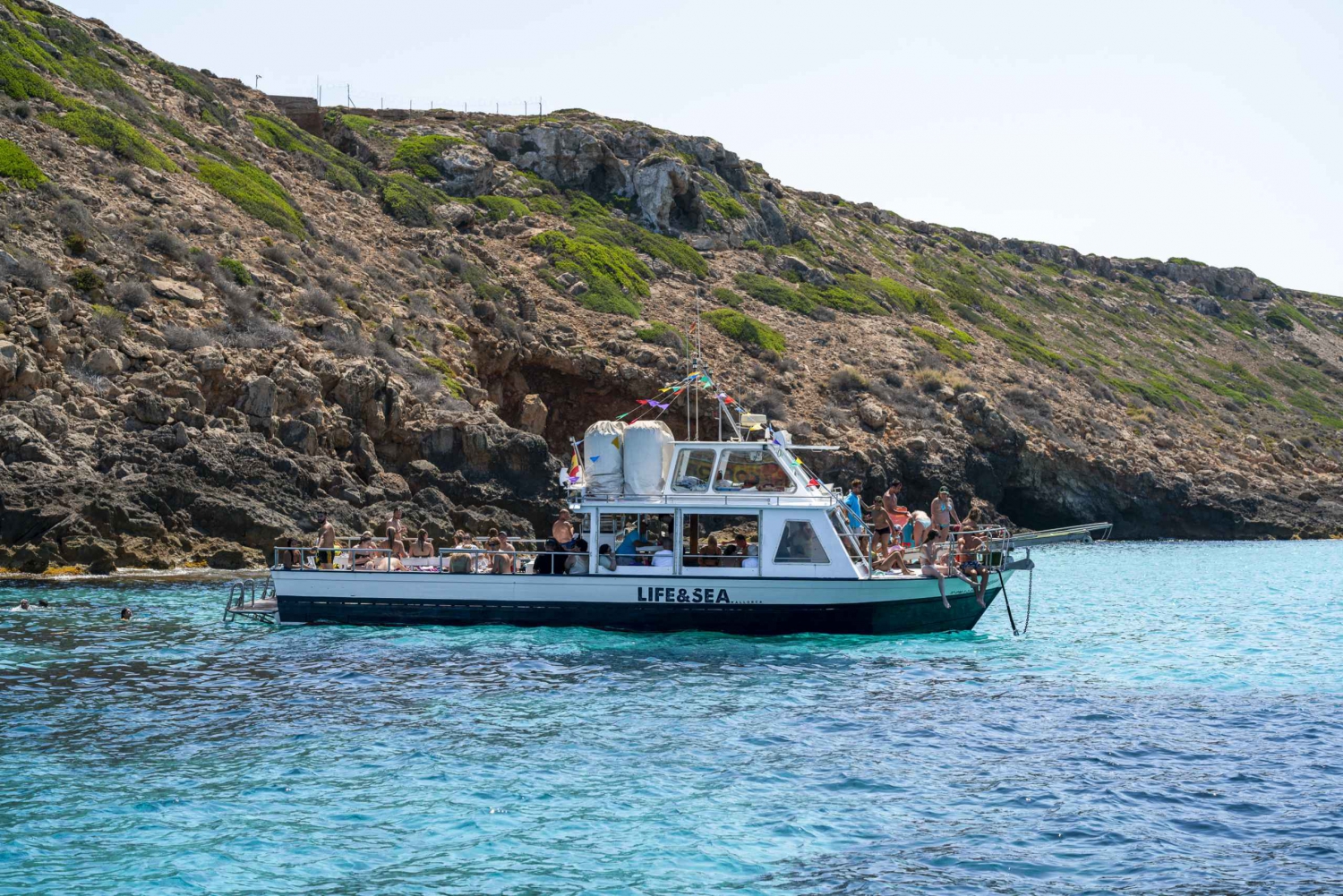El Arenal, Mallorca: boottocht baai van Palma, met snorkelen