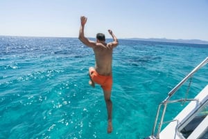 Maiorca: tour in barca a baia di Palma e snorkeling