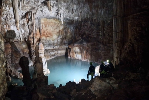 Estany d'en Mas: Küstenwanderung, Abseilen und Erkundung der Meereshöhle